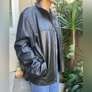Vintage black Boston Harbour leather jacket